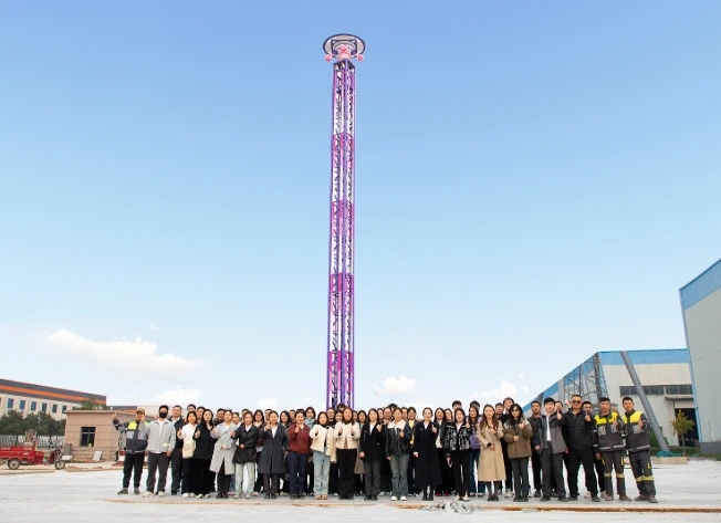 Peluncuran Global Menara Jatuh Terbaru